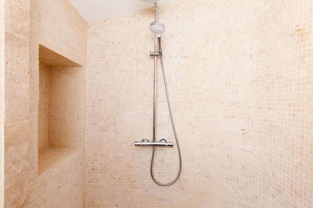דירות Le Provencal - Center Old Antibes 1Br Flat With Ac, Wifi מראה חיצוני תמונה